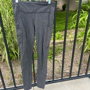 lulu lemon leggings only worn a-couple times